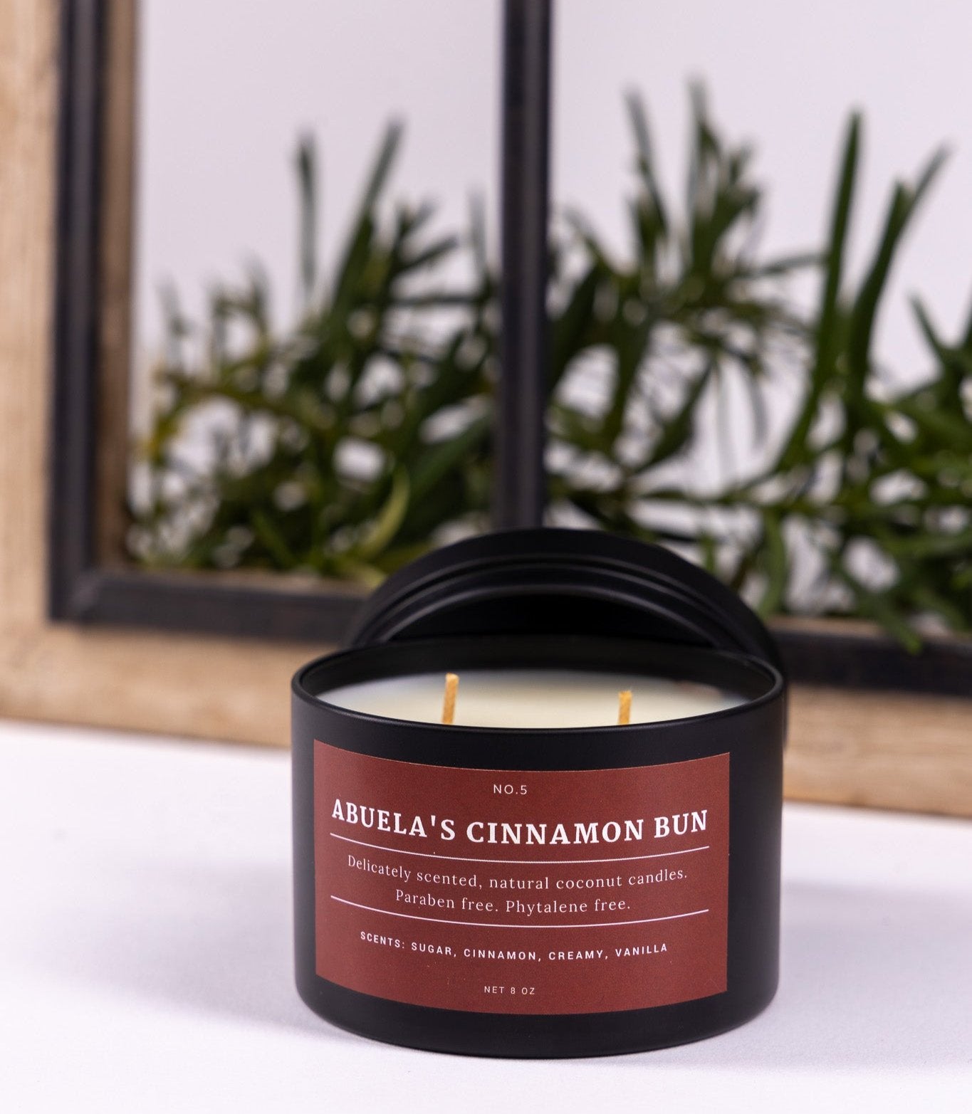 Abuela’s Cinnamon Bun Candle